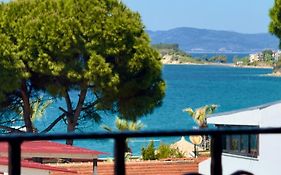 Rosy Suites Hotel